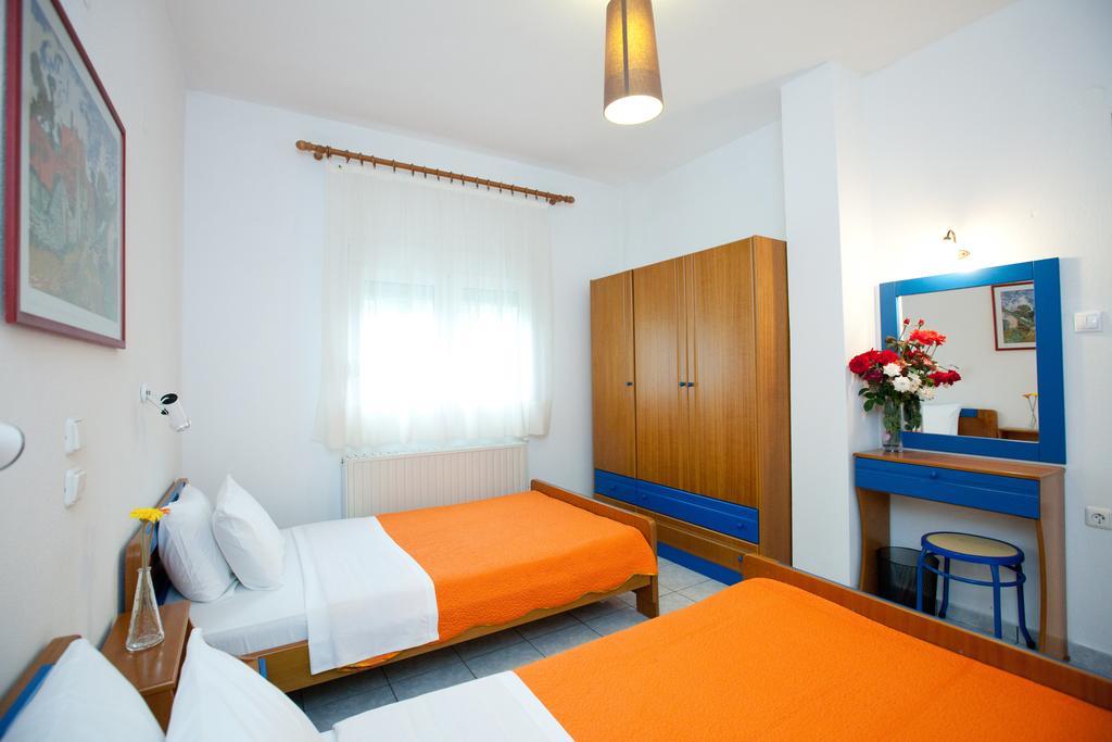 Yiouli Hotel Kókkinon Nerón Værelse billede